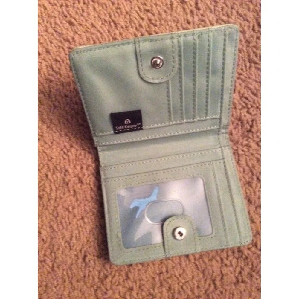 INVENTORY REDUCTION Mint Green SafeKeeper Crossbody Bag w/Matching Wallet NB